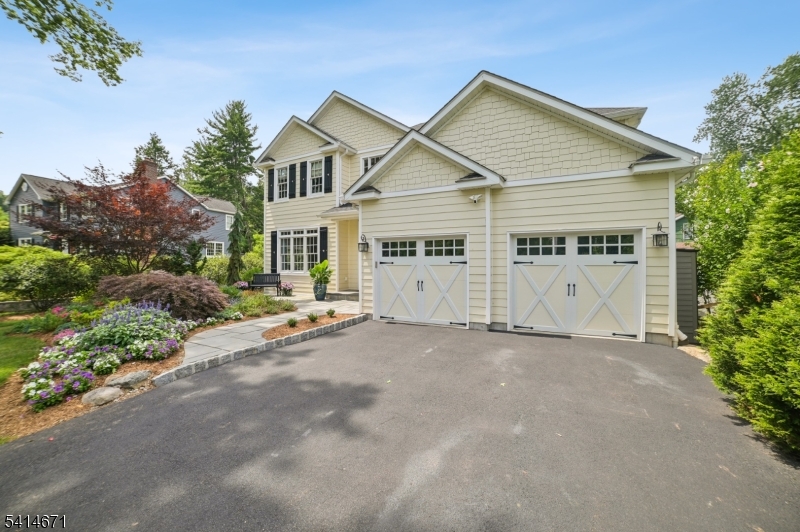 44 Millbrook Rd