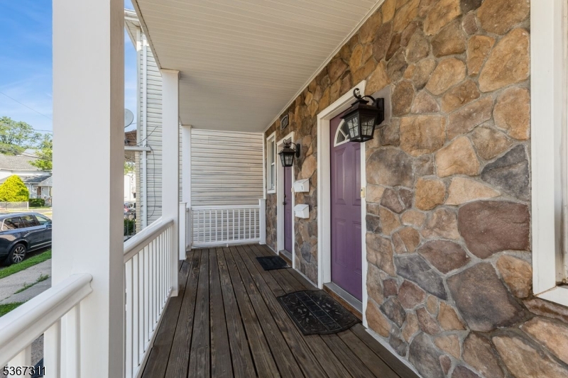187 Wallington Ave