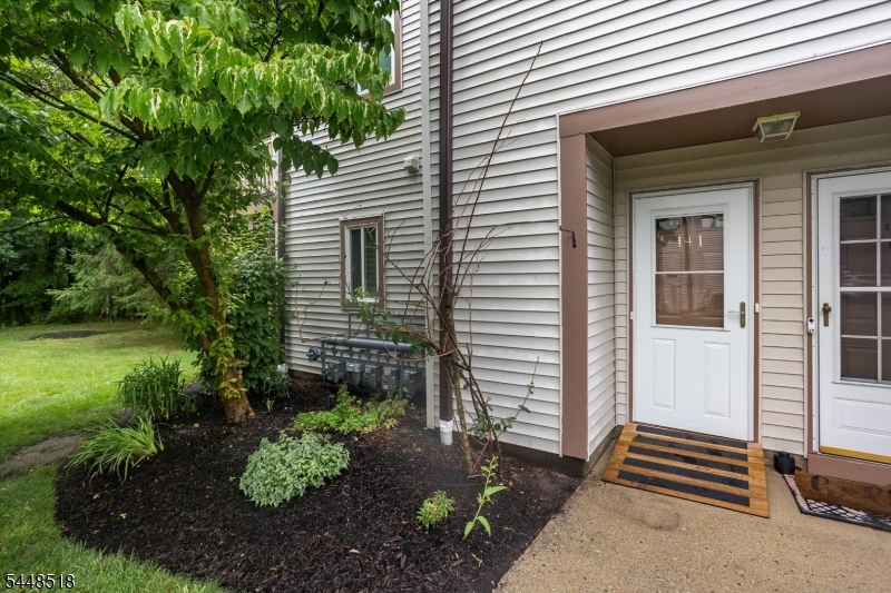 141 Woods Edge Dr 141