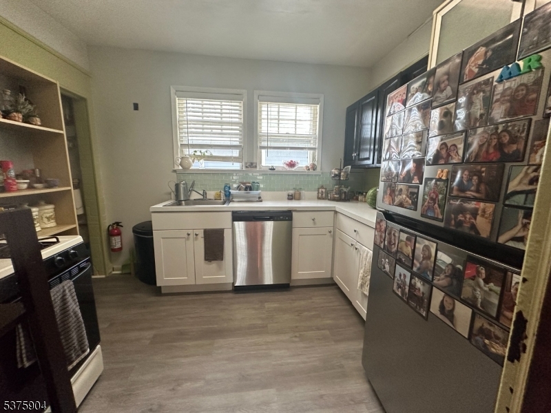 473 Up Mountain Avenue 1
