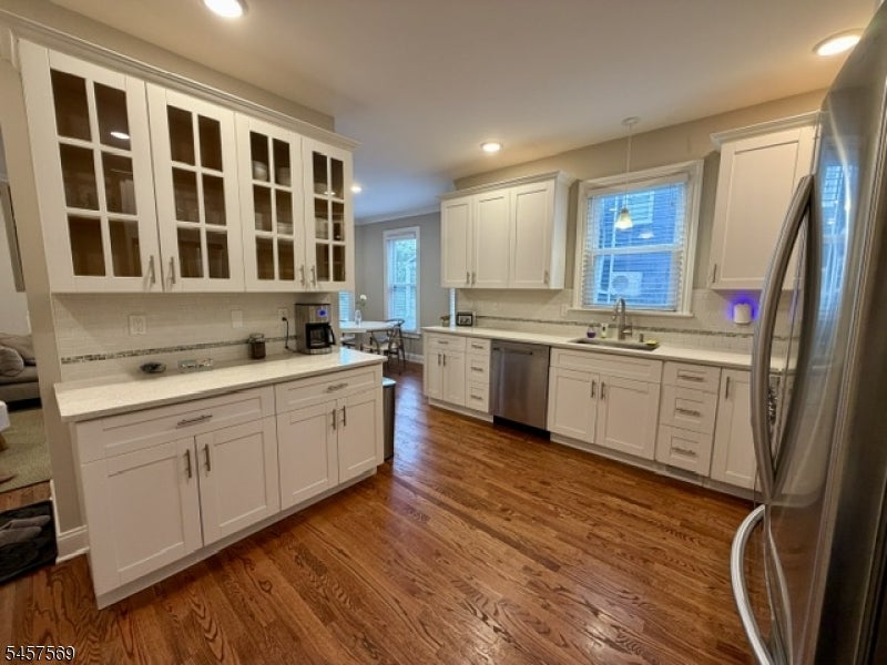 119 Claremont Ave 1
