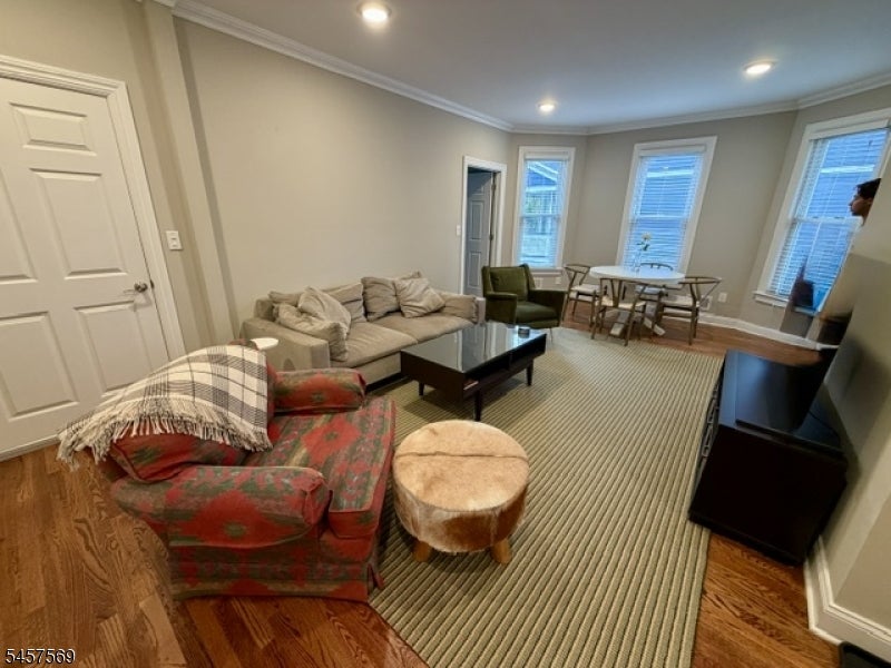 119 Claremont Ave 1