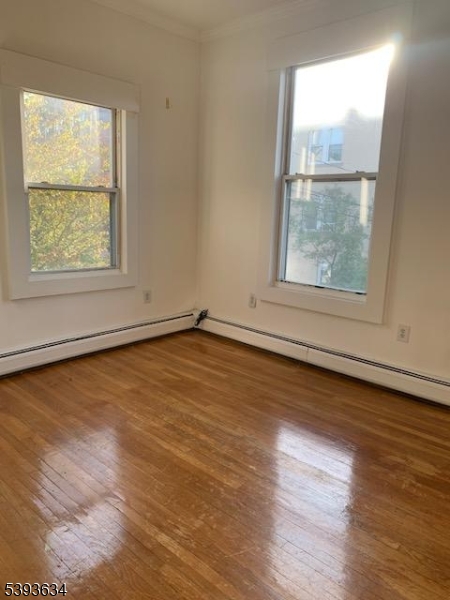 41 Glenridge Ave 2R