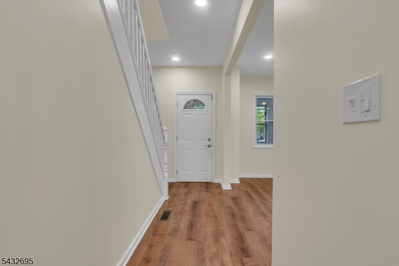 310 Summer St