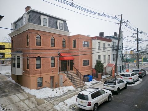 133 Clifton Pl 3 Jersey City NJ 07304