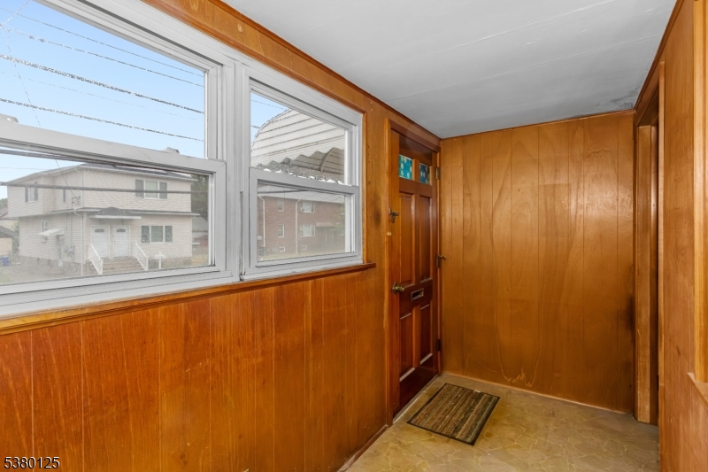 13 Shaw St