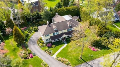 2 Robert Dr Millburn Twp. NJ 07078