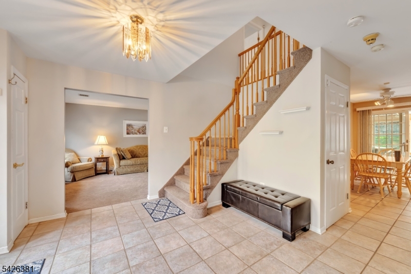 27 Sherbrook Dr
