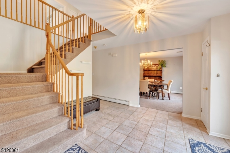 27 Sherbrook Dr