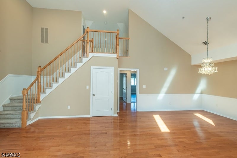 105 Roseland Ave 502