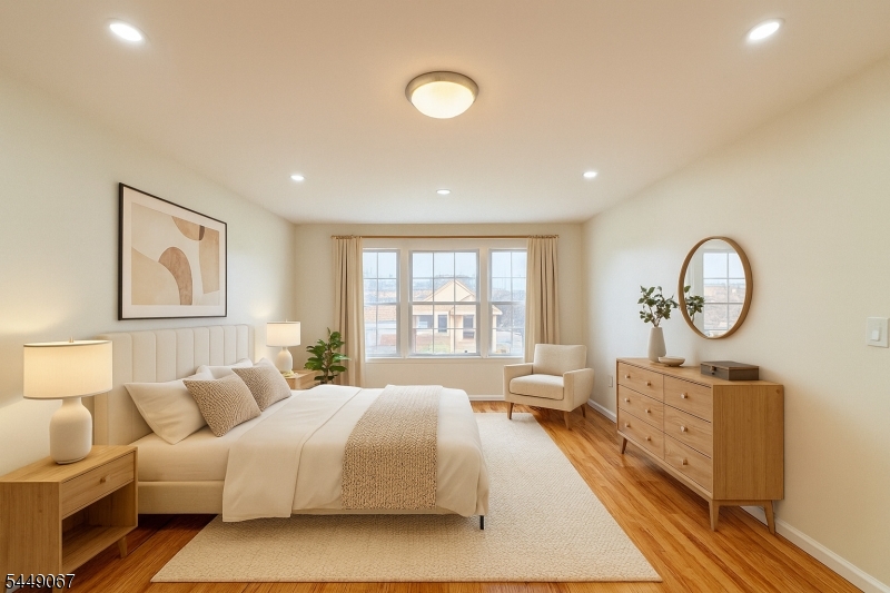 156 Ridgewood Ave 1