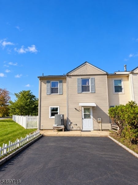 Photo for 124 Redbud Rd
