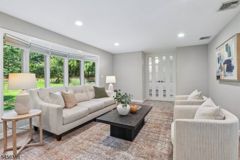 22 Radtke Rd