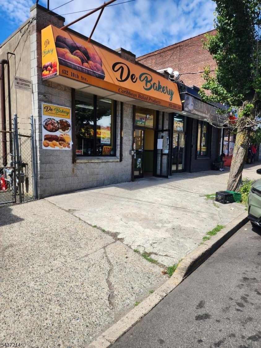 430-432 10Th Ave