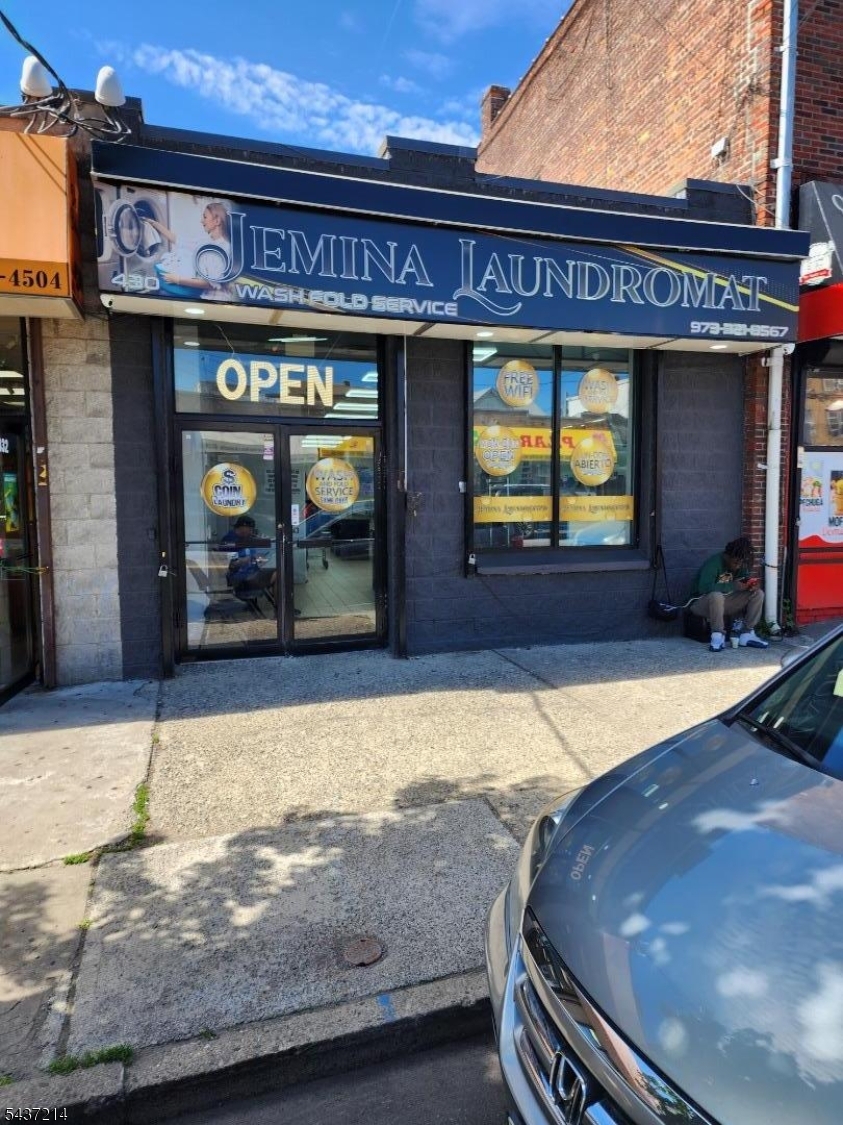 430-432 10Th Ave