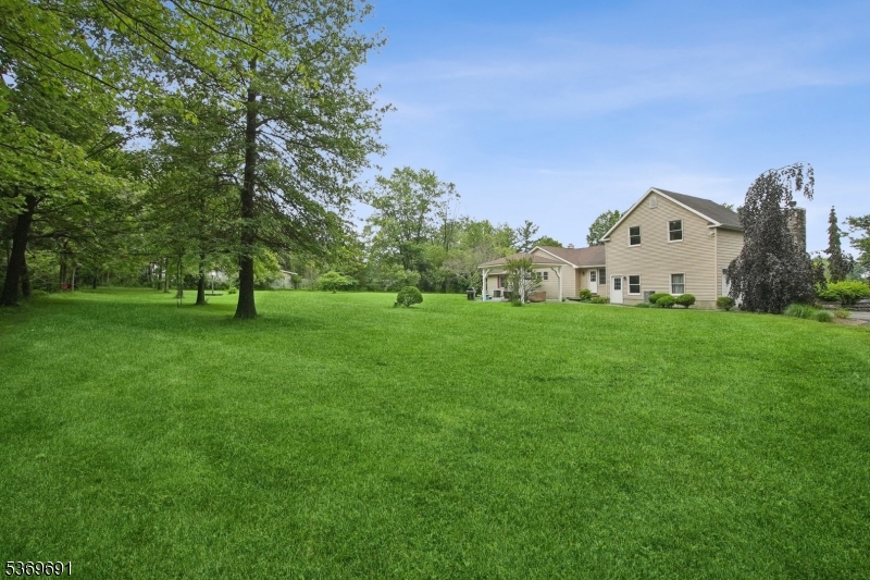 75 Biser Rd