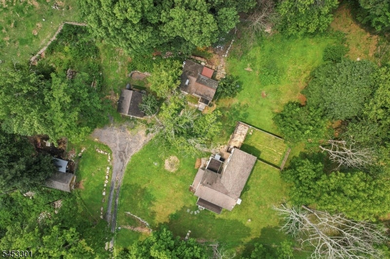 135 Millbrook Rd