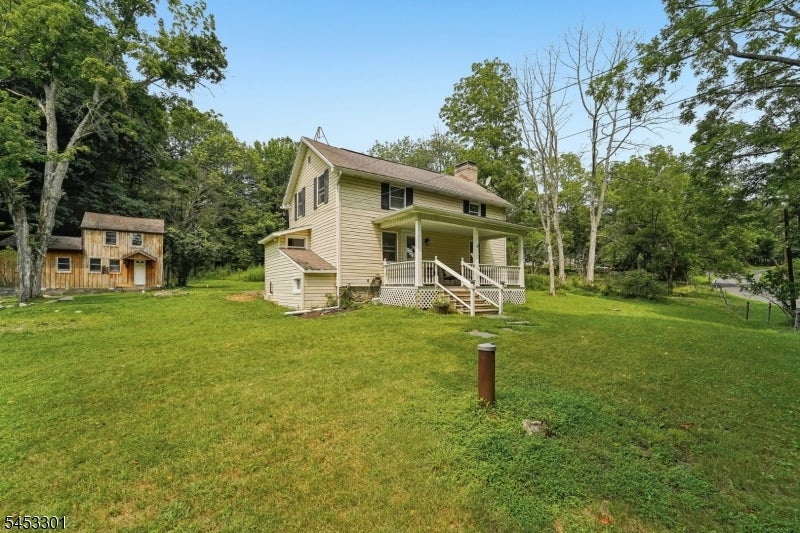 135 Millbrook Rd