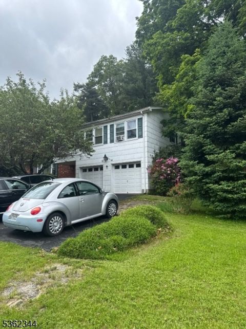 61 N Hillside Ave Roxbury Twp. NJ 07847