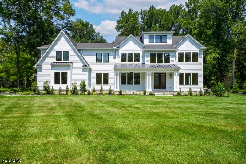 237 Mountainside Rd