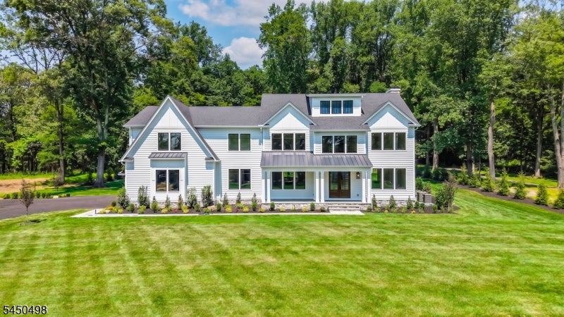 237 Mountainside Rd