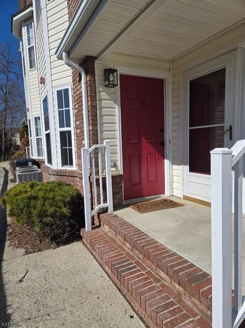 43 Forest Dr Piscataway Twp. NJ 08854