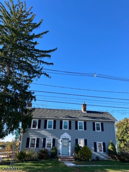 891 Amwell Rd