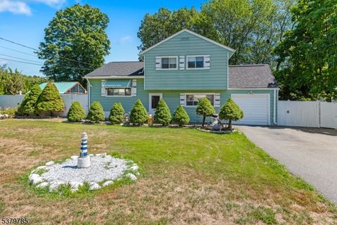 Photo of 18 Wabash Ave, Wharton, NJ 07885 (MLS # 3995181)