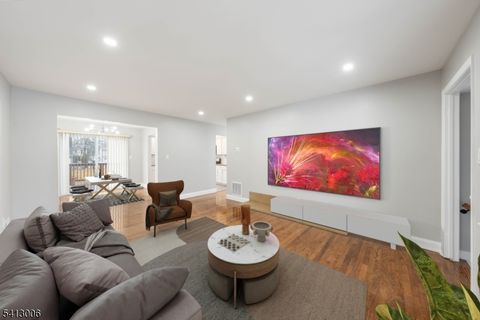 683 Maple Ave Rahway City NJ 07065