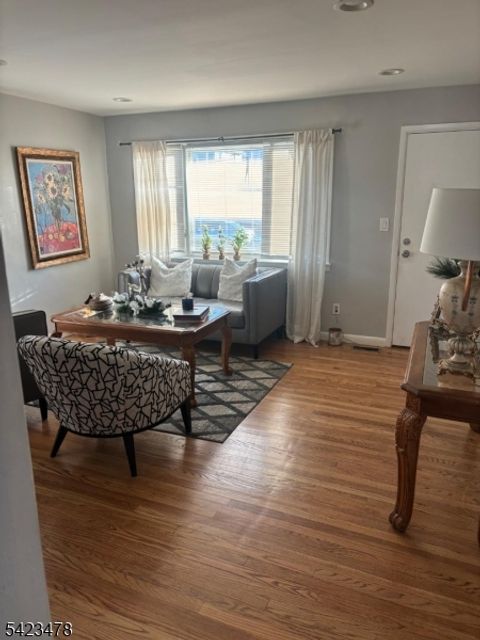 258 E 22Nd St Paterson City NJ 07514