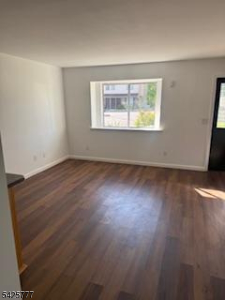 407 Orchard Meadows Dr