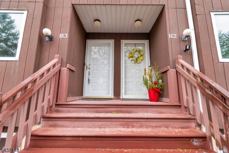 163 Marion Dr