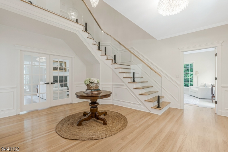 4 Linsey Ct