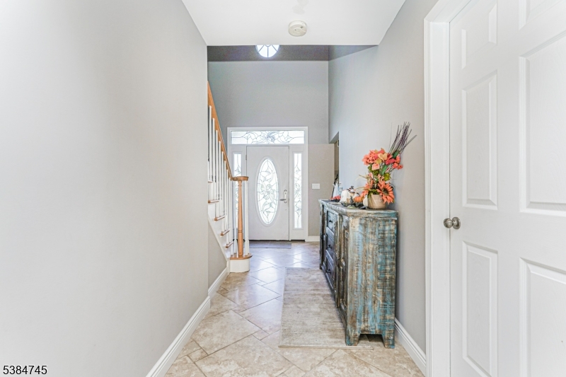 1081 Madison Hill Rd