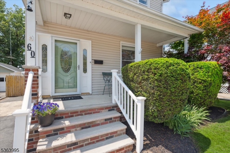 60 South St