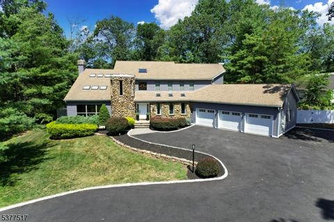 89 Rock Road West Green Brook Twp. NJ 08812