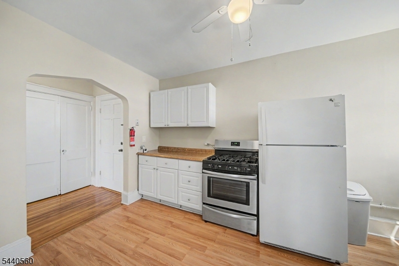 409 Main St 3F