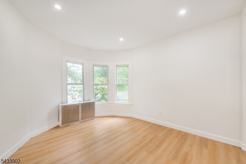 245 Elm Ave
