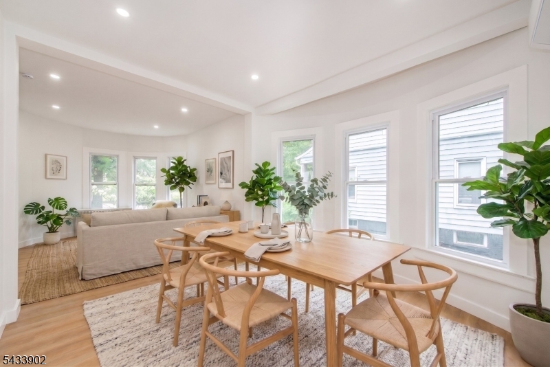245 Elm Ave