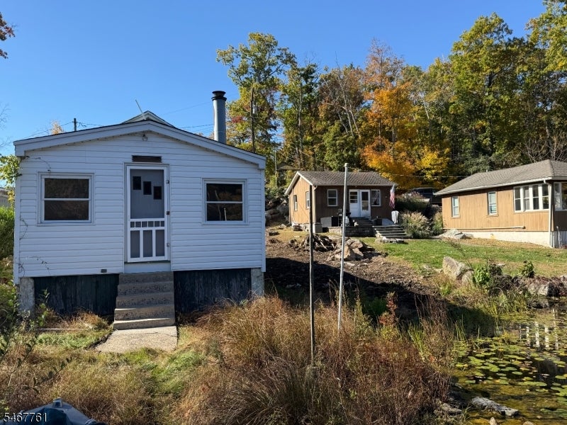 12 Hilltop Rd