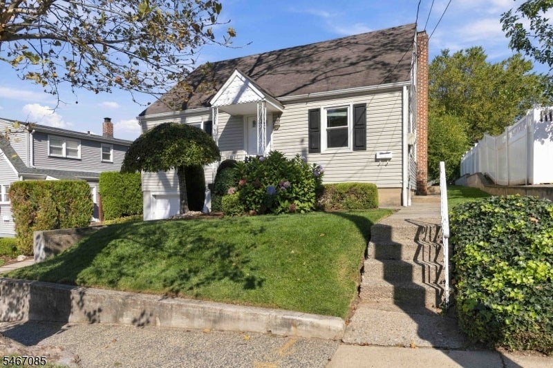 164 Arlington Blvd