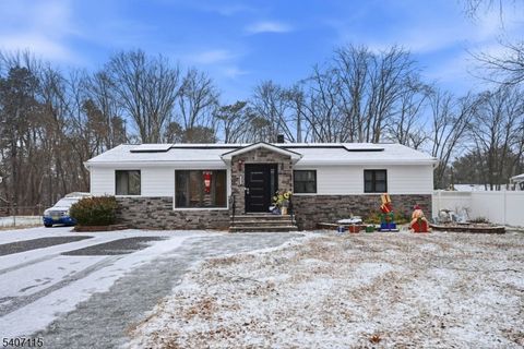 587 Marlboro Rd Old Bridge Twp. NJ 08857