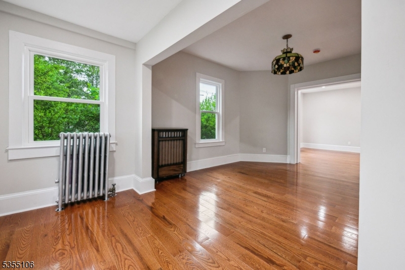 6 Hughes Pl