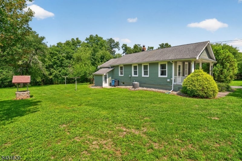 11 Pulaski Rd