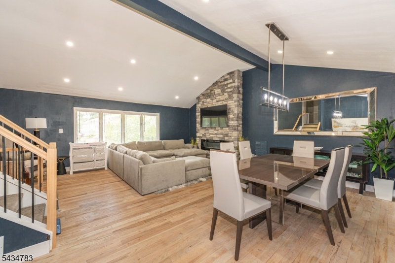 319 Winifred Dr
