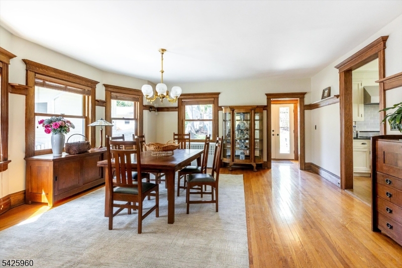 76 Edgemont Rd