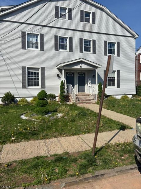 24 Lyons Pl 4 Elizabeth City NJ 07202