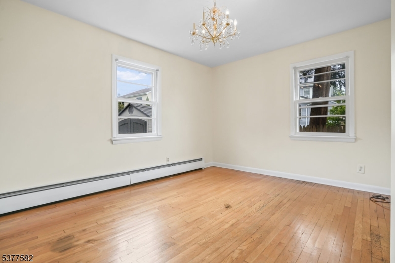 161 Delafield Ave
