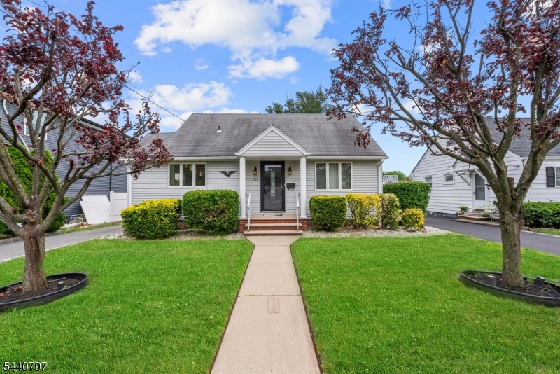101 Maple Hill Rd