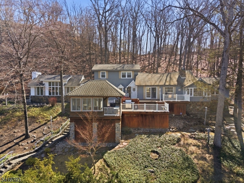 363 Springbrook Trl